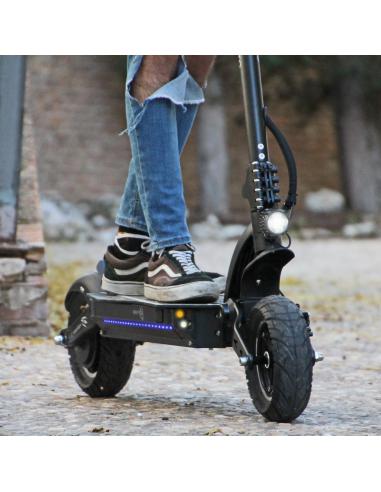 https://www.reopatin.com/wp-content/uploads/2022/07/patinete-electrico-smartgyro-raptor-3.jpg